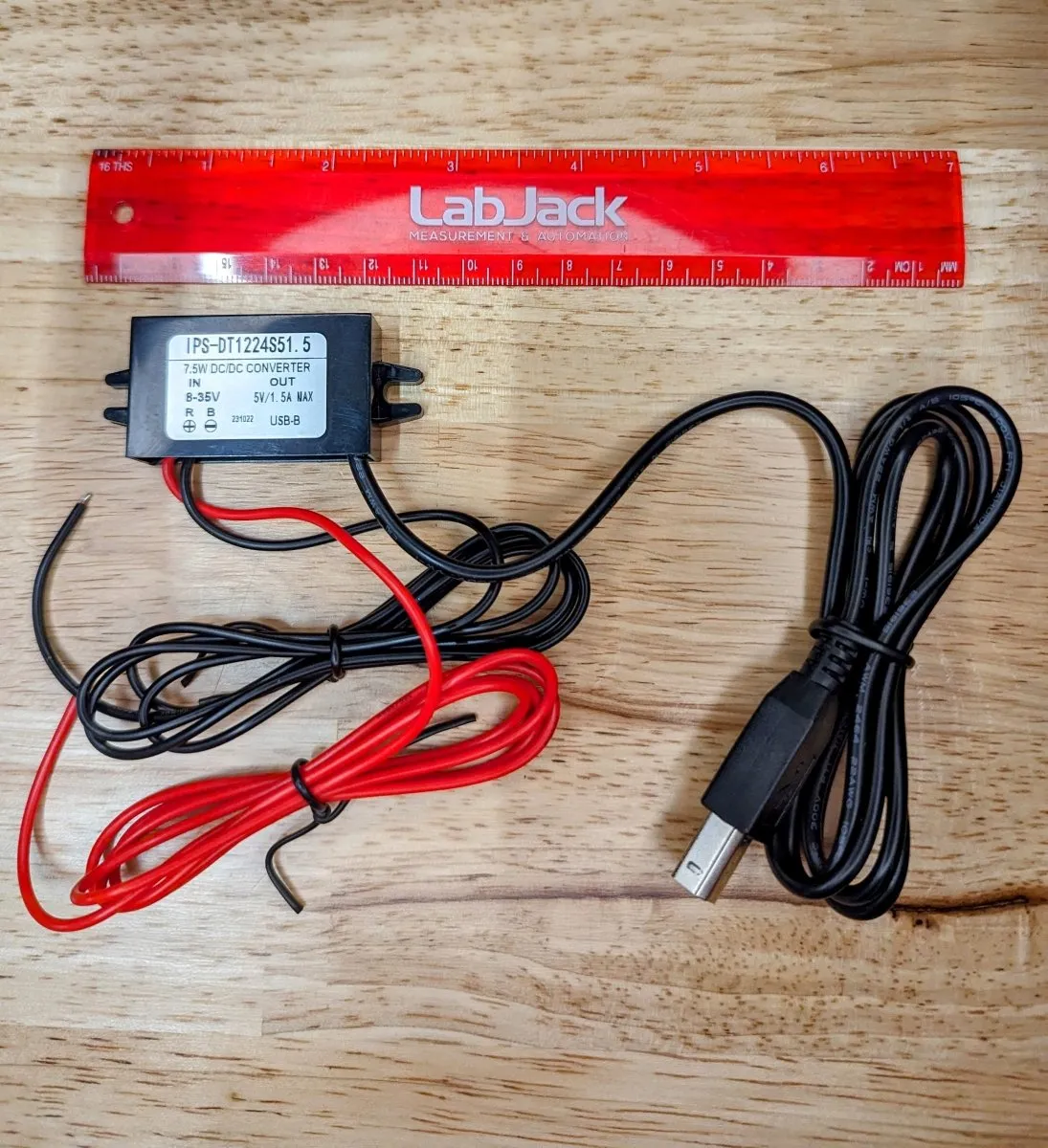 12/24 VDC to USB Power Adapter