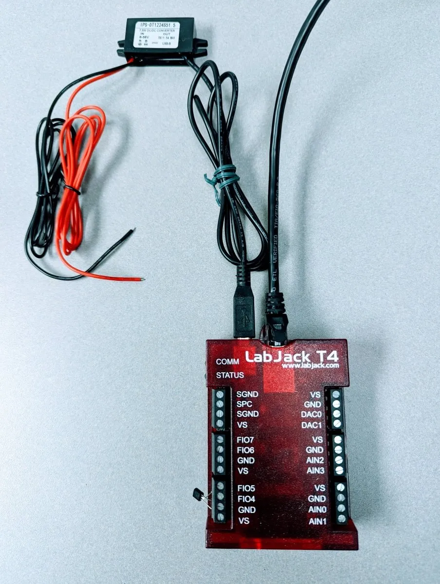 12/24 VDC to USB Power Adapter
