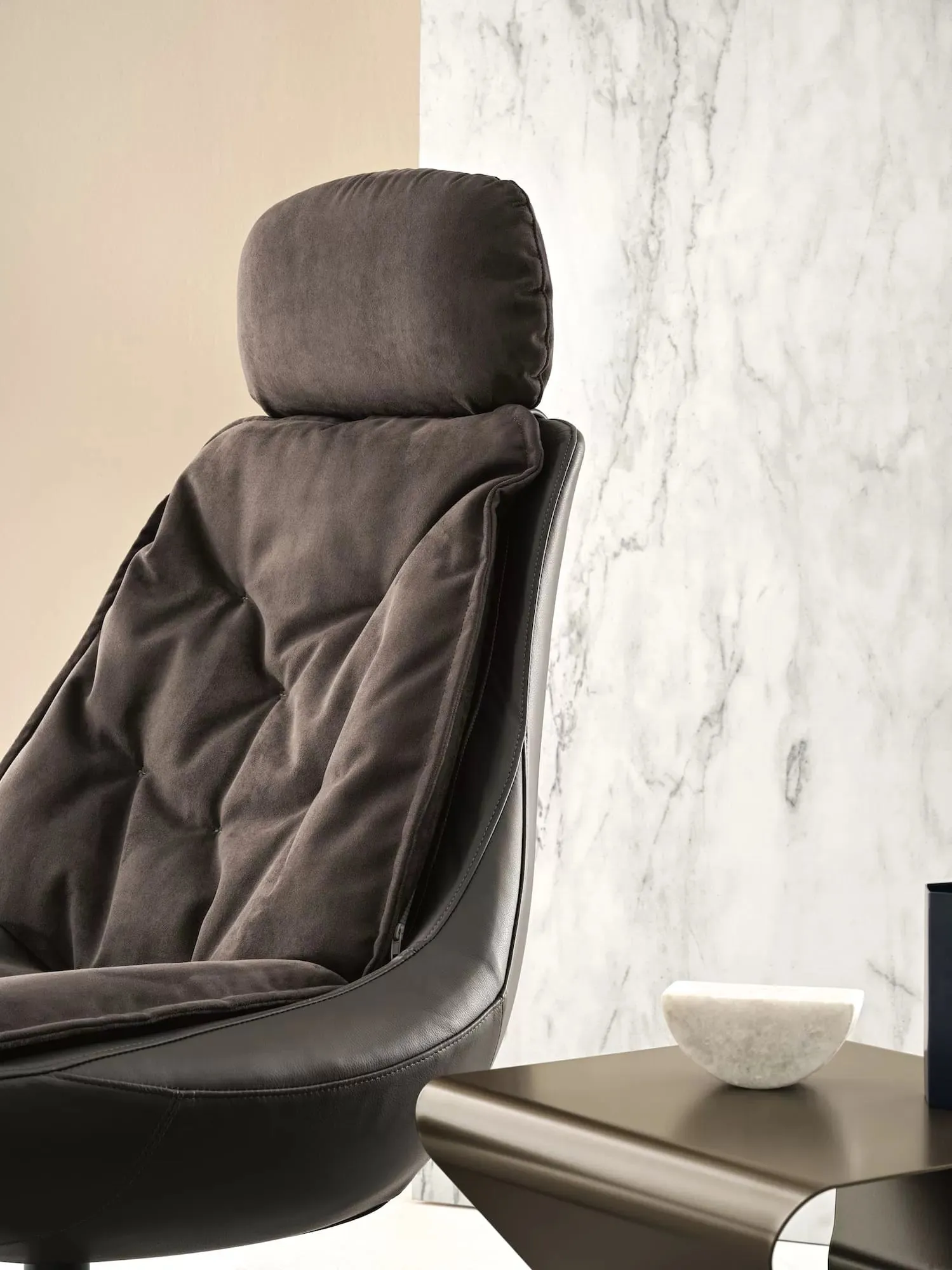 Daya Lounge Chair Set