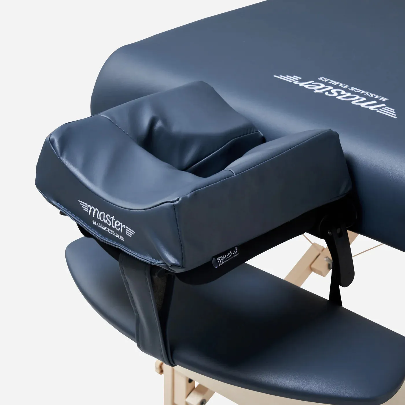 Master Massage CORONADO SALON Portable Massage Table Package with Lift Back Action - 78 cm