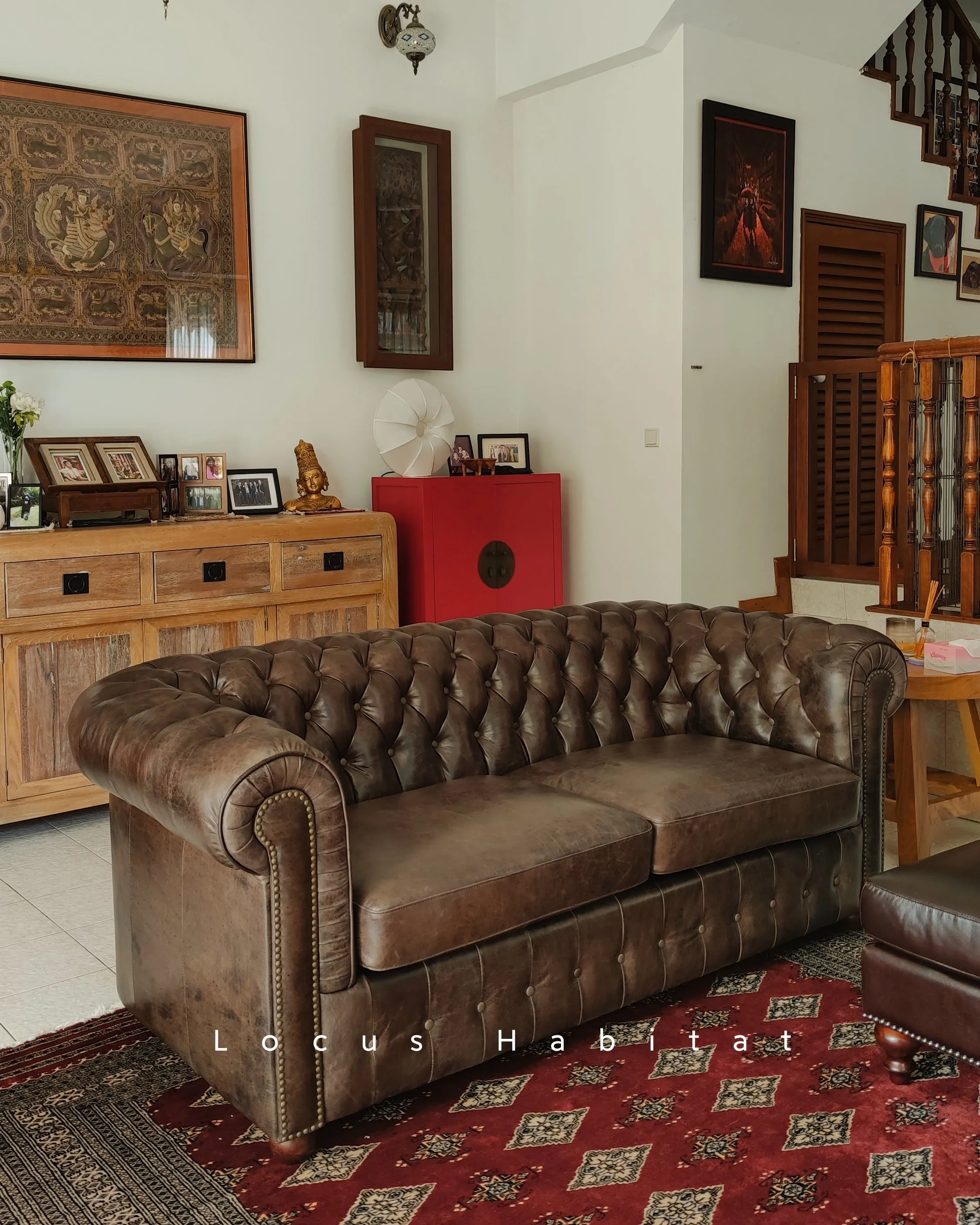 SANDRINGHAM CHESTERFIELD SOFA