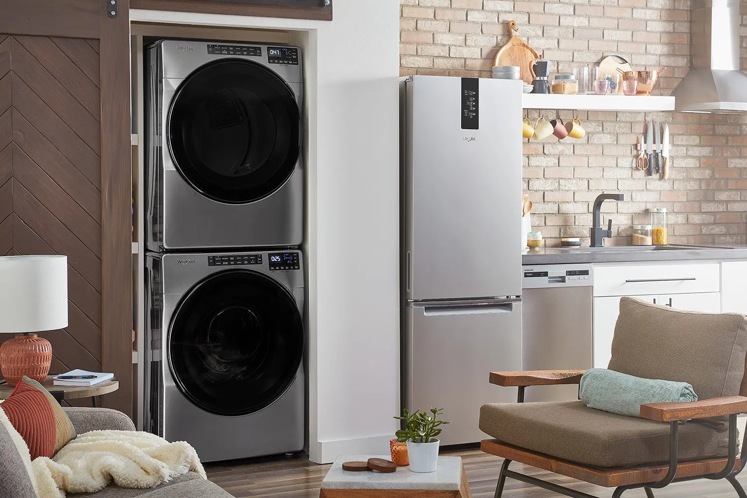 Whirlpool Chrome Shadow Front-Load Washer (5.8 cu. ft.) & Electric Dryer (7.4 cu. ft.) - WFW6605MC/YWED6605MC